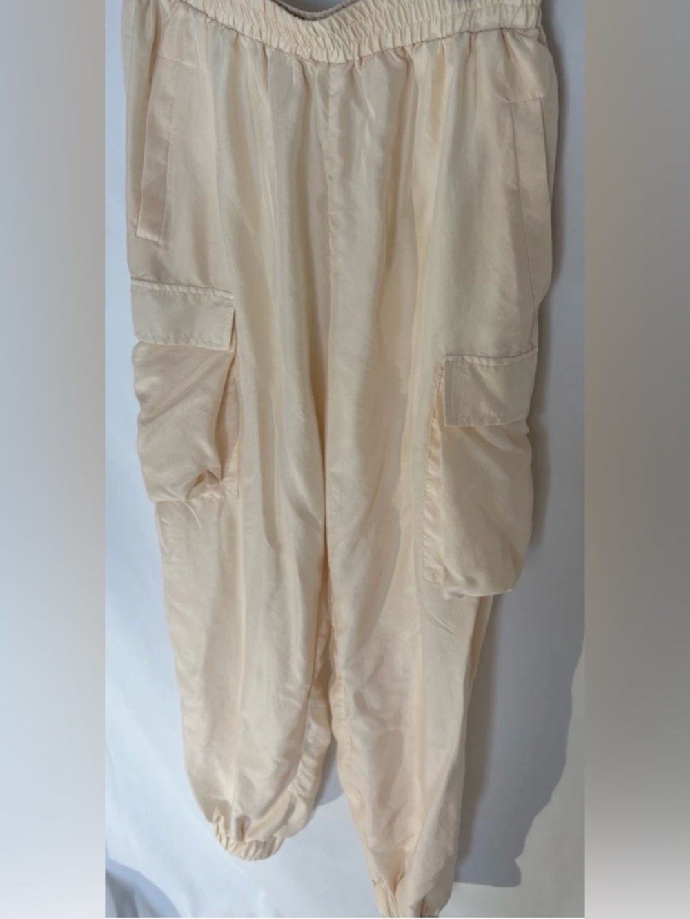 Nicole Miller Women's Blush Silk Jogger Pant Elastic Cuffs Cargo Pockets Small - Picture 3 of 8
